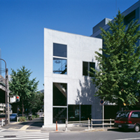 海岸エリアのショップ兼アトリエ